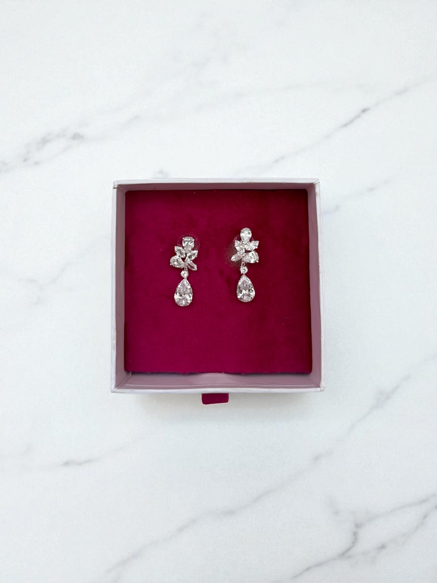 Lumé Earrings