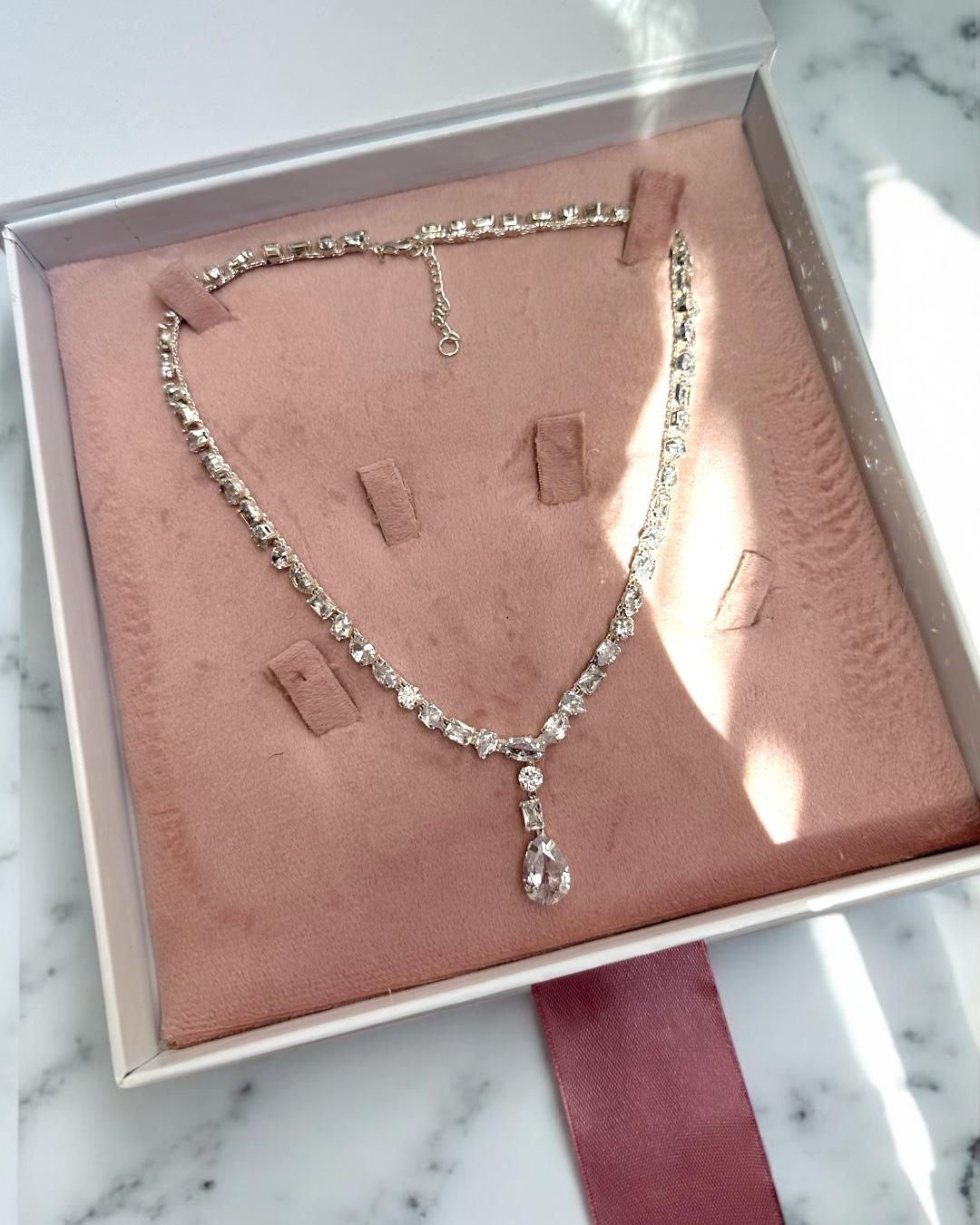 Mix Stoned Necklace