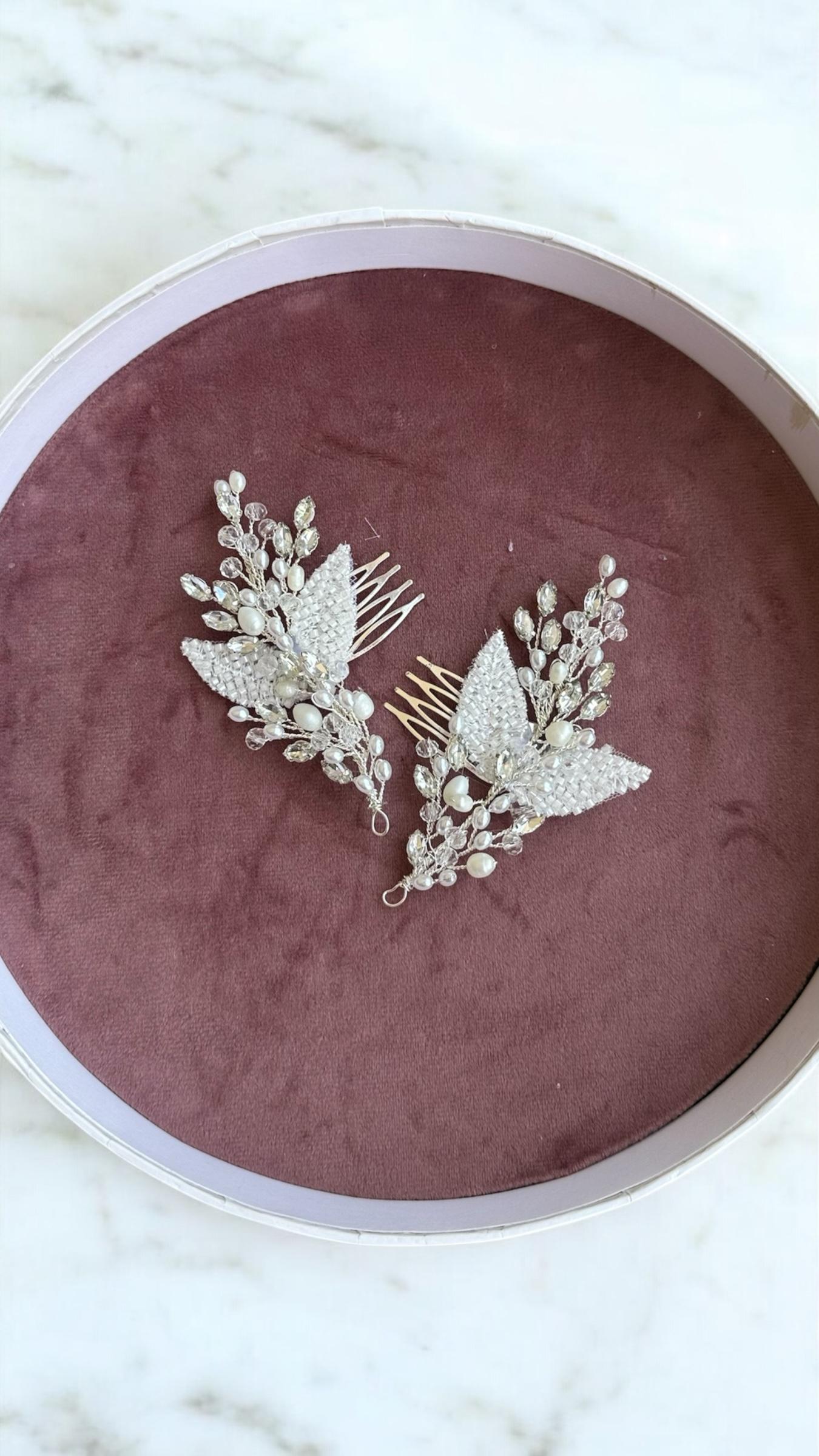 Elara hair combs