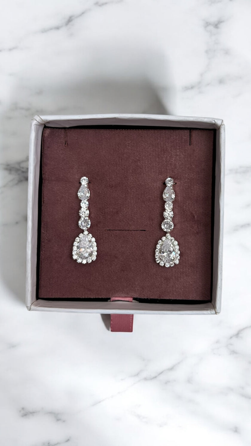 Lined Teardrop Earrings