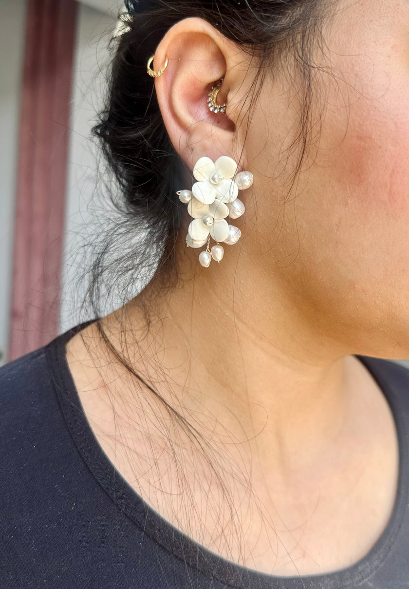 Floral Dangling Earrings