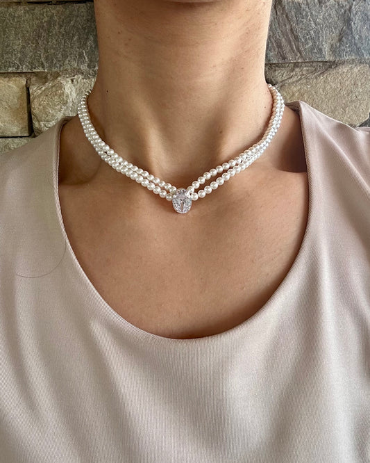 Pearly choker