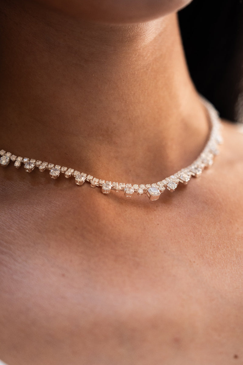 The Twinkle Line Choker