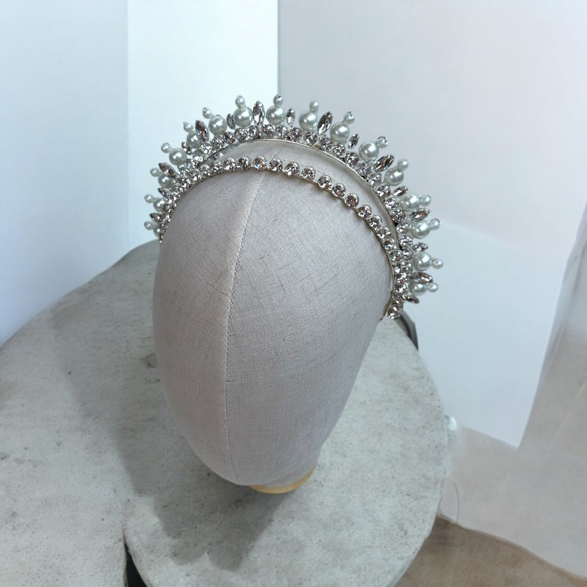 Pearly X crystals Tiara