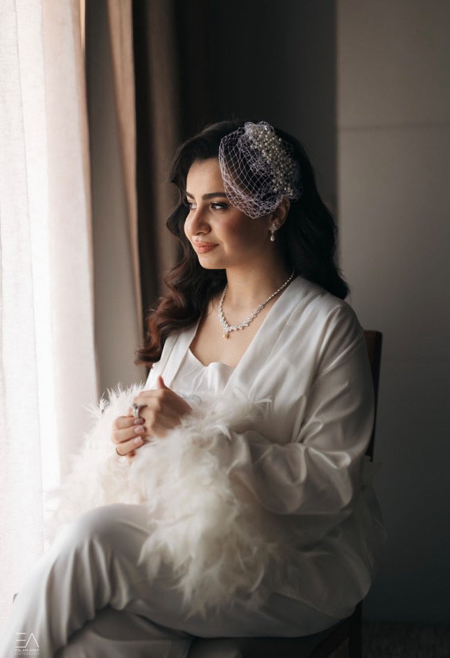 Side pearly net piece
