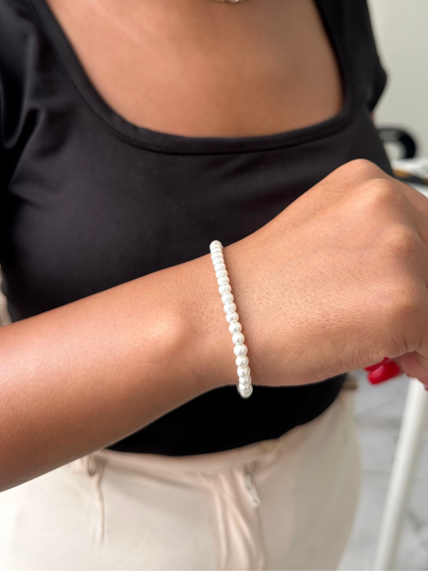 Classic Pearl Choker Set