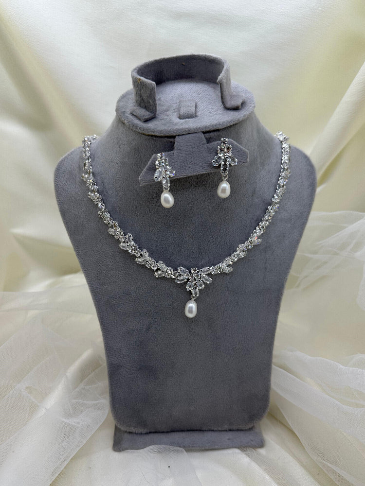 V pearly Jewelry set