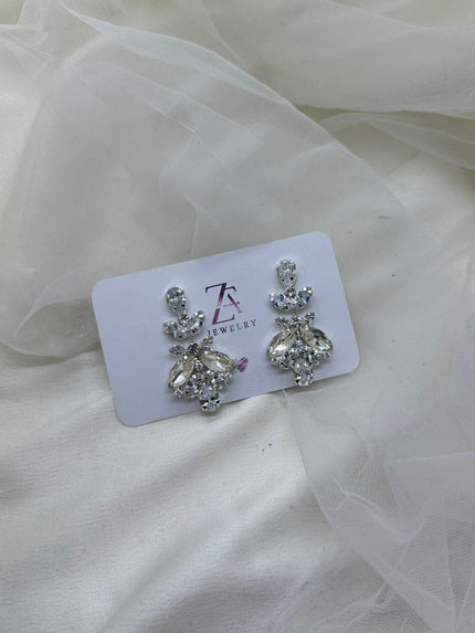 Dangling zircon earrings