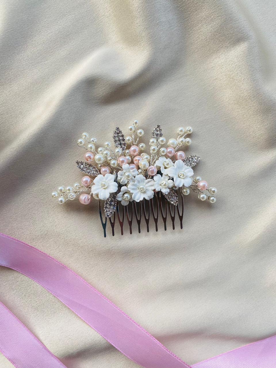 Floral pink comb