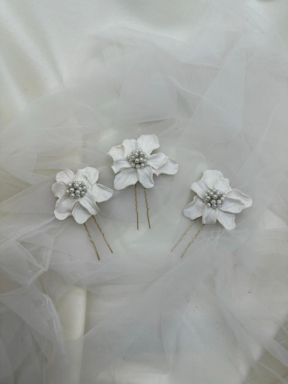 Flower Pin