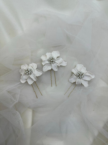 Flower Pin