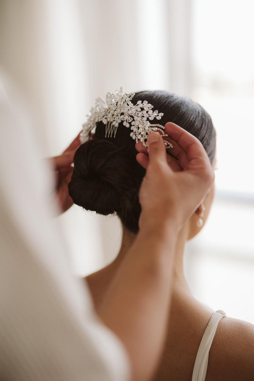 Curved crystals Piece