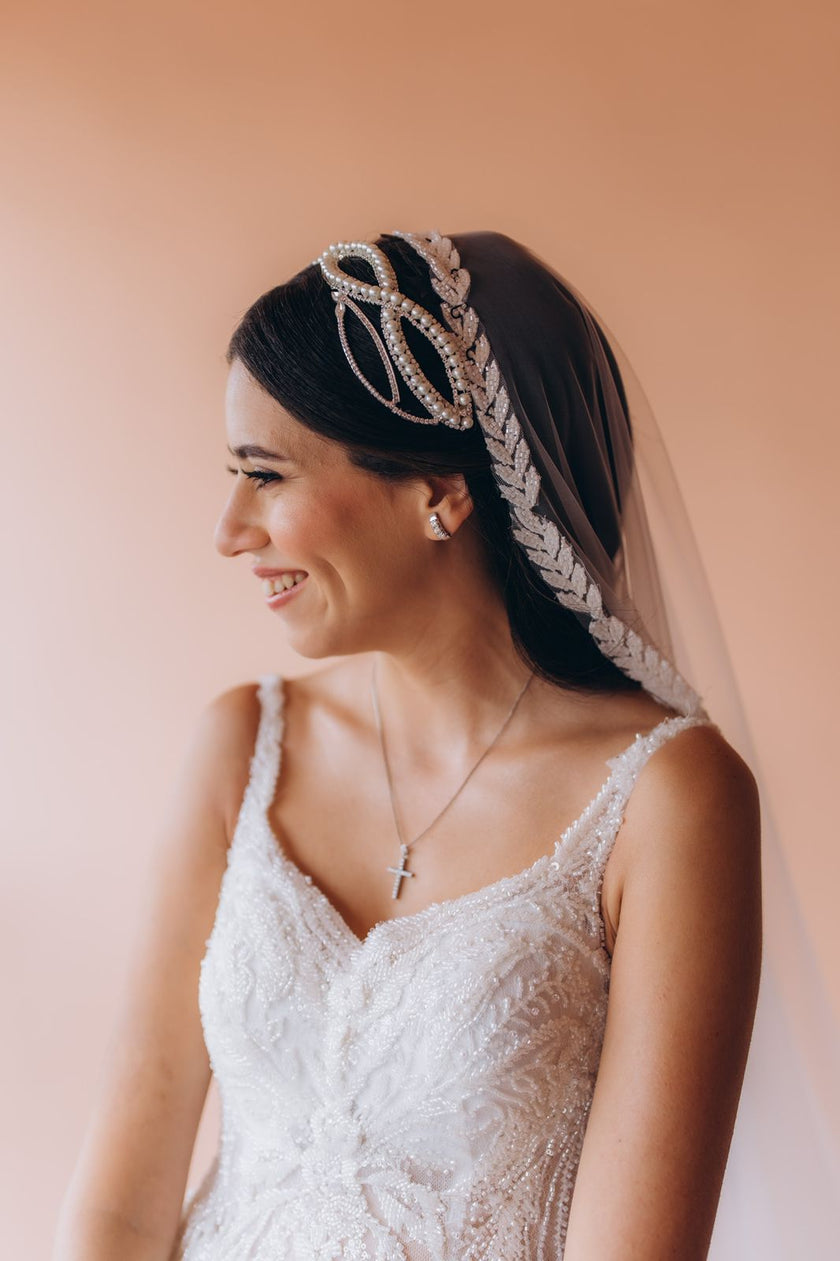 Infinity Pearly Headband