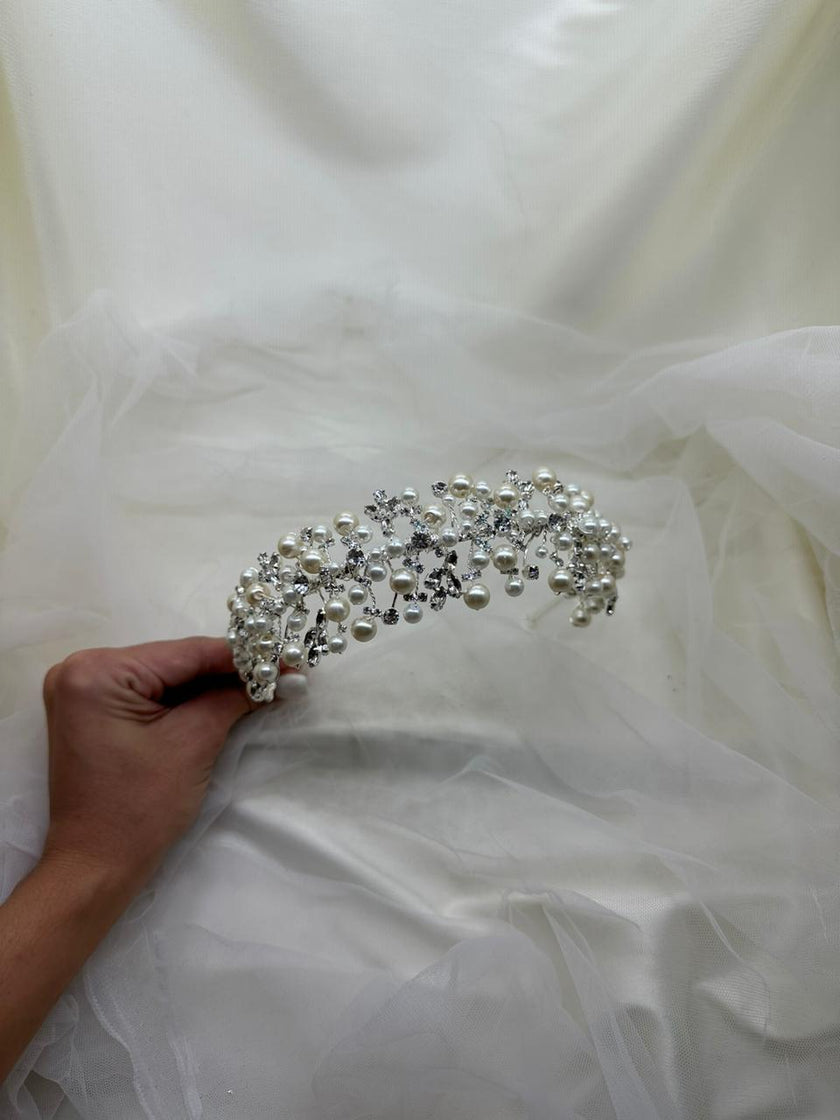 Pearly Crystals Headband