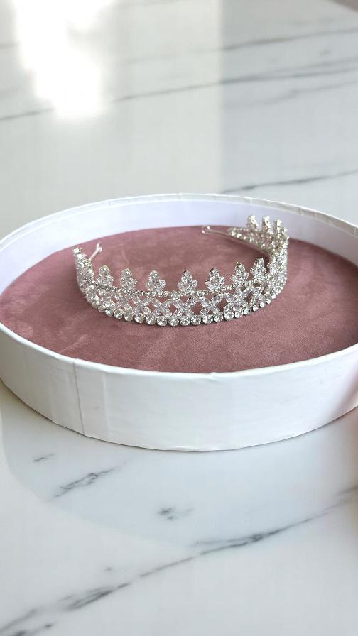 Étoile Tiara