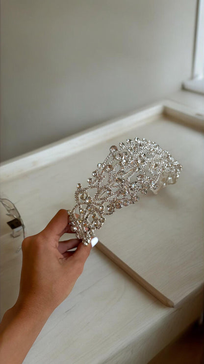 Curved Headband